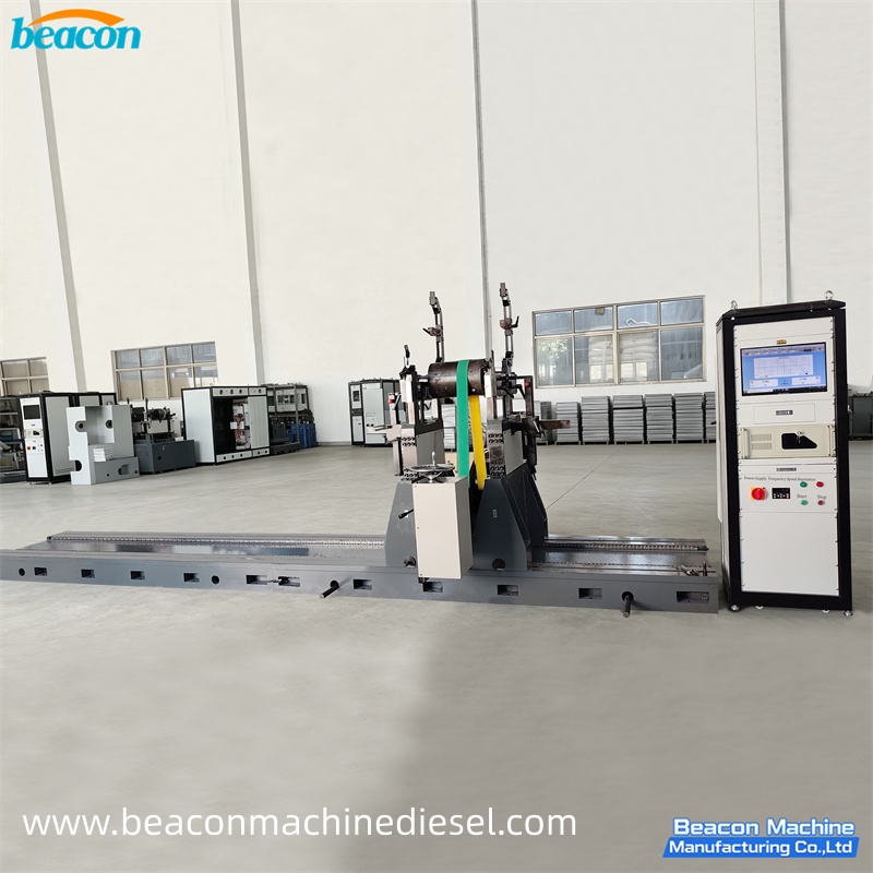 {Máquina de equilibrado de rotores con transmisión por correa anular YYQ-8000A. Equipo de prueba de equilibrio dinámico de doble cara de alta precisión para rotores industriales.}