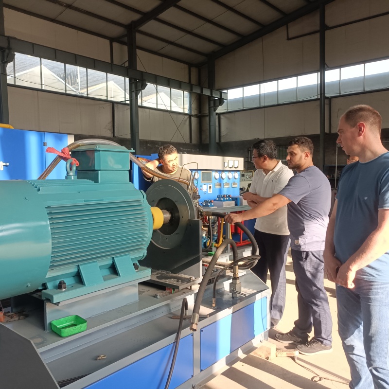 69c10ce20c4d7.jpg hydrulic test bench.jpg